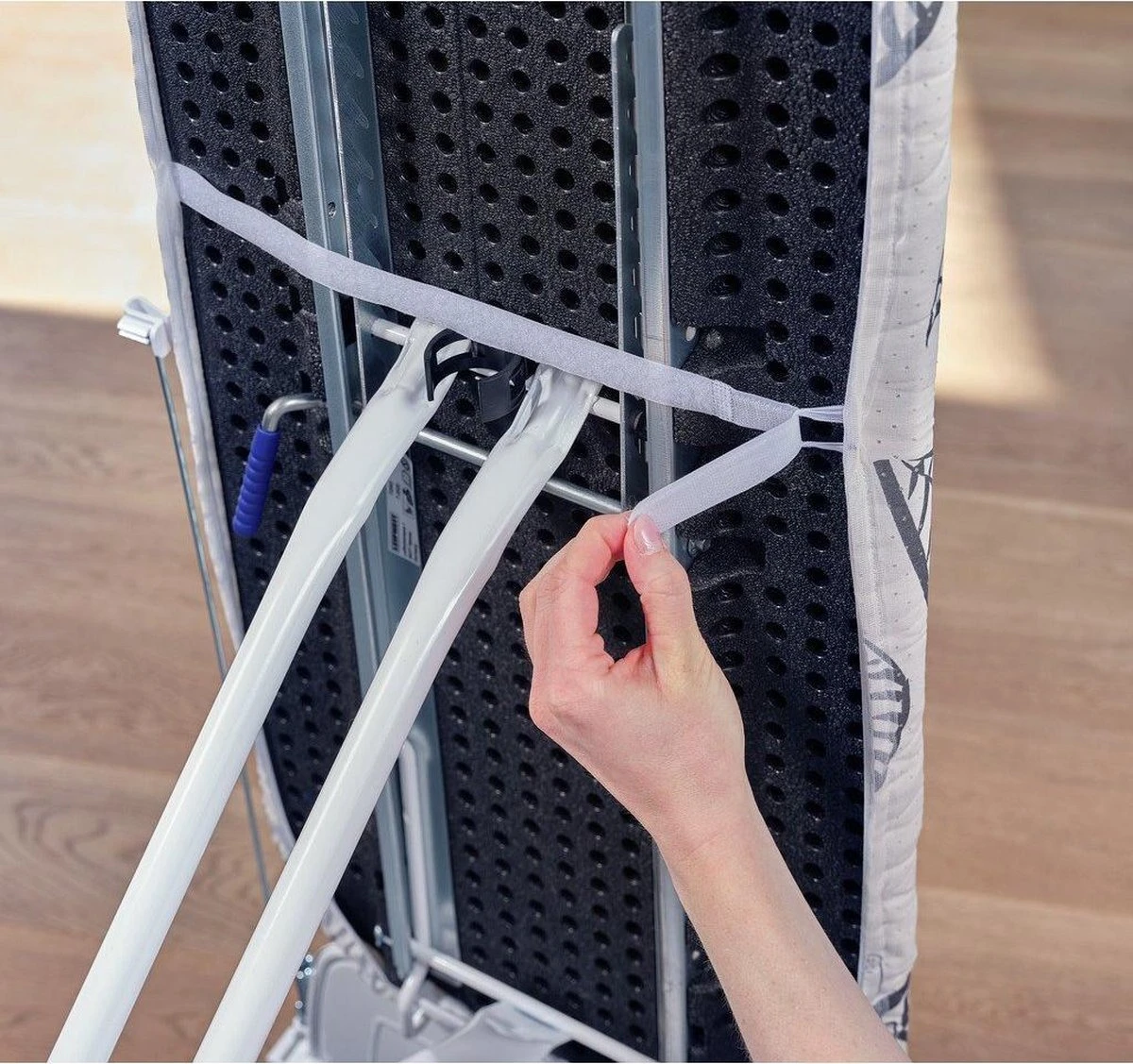 Leifheit 71613 Perfect Steam Strijkplankovertrek M 125x40cm Assorti 4 Leifheit 71613 Perfect Steam Strijkplankovertrek M 125x40cm Assorti - Afbeelding 2