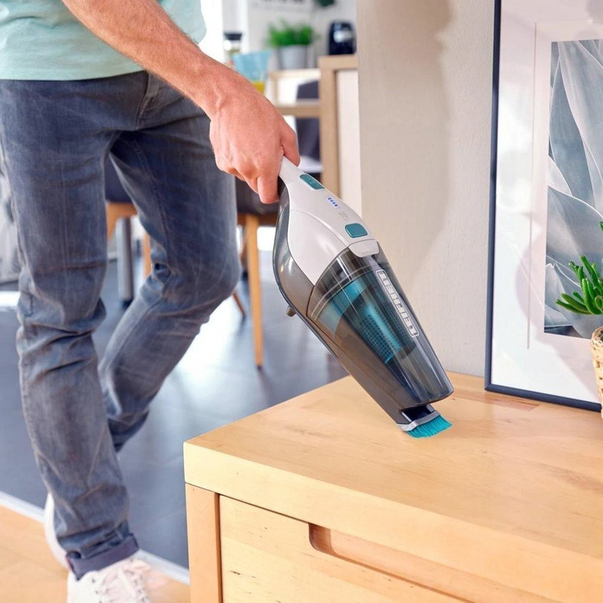 Leifheit Rotaro Powervac 2in1 Steelstofzuiger Met Kruimelzuiger 16V 15 Leifheit Rotaro Powervac 2in1 Steelstofzuiger Met Kruimelzuiger 16V - Afbeelding 13