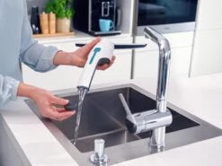 Leifheit Nemo - Set Raamreiniger En Badkamer Ruitenreiniger Met Gratis Wandhouder En Tweede Zuigmond 26 Leifheit Nemo - Set Raamreiniger En Badkamer Ruitenreiniger Met Gratis Wandhouder En Tweede Zuigmond -Leifheit Verkaufsgeschäft 1200x899 109