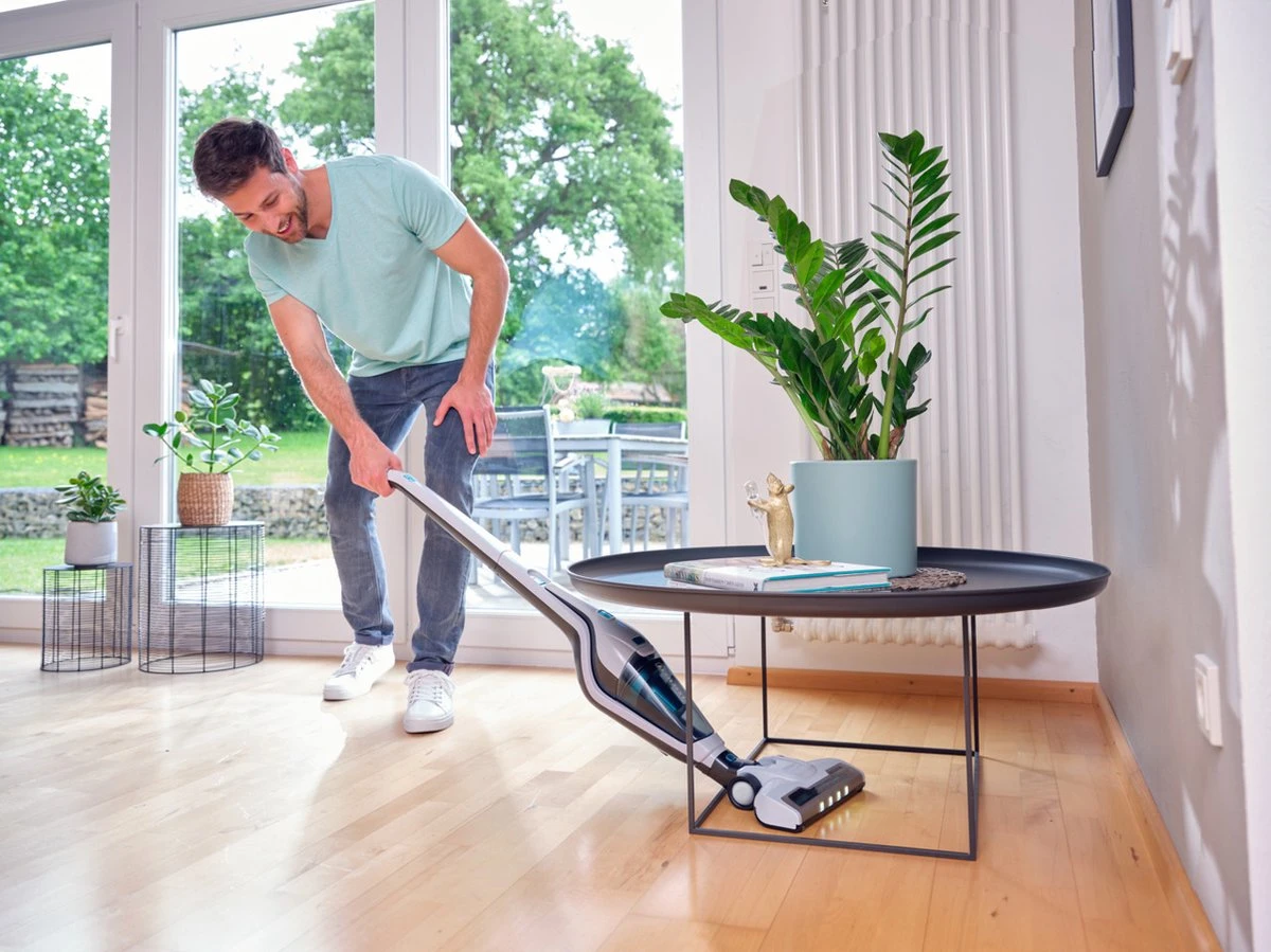 Leifheit Rotaro Powervac 2in1 Steelstofzuiger Met Kruimelzuiger 16V 6 Leifheit Rotaro Powervac 2in1 Steelstofzuiger Met Kruimelzuiger 16V - Afbeelding 4