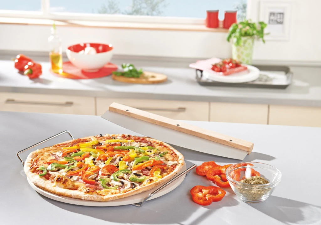 Leifheit 3159 Pizzasteen Rond Met Mes 4 Leifheit 3159 Pizzasteen Rond Met Mes - Afbeelding 2