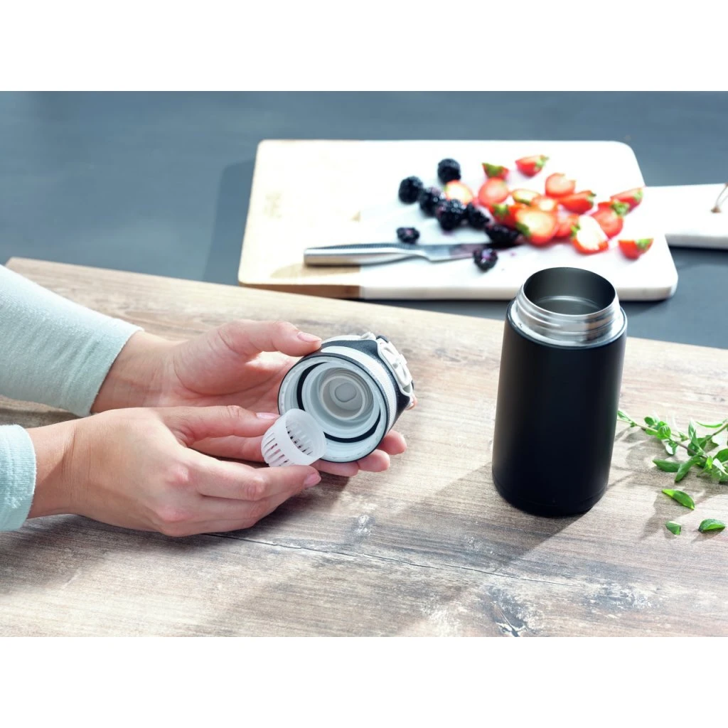 Leifheit 3243 Flip Isoleerbeker 350 Ml Zwart 4 Leifheit 3243 Flip Isoleerbeker 350 Ml Zwart - Afbeelding 2