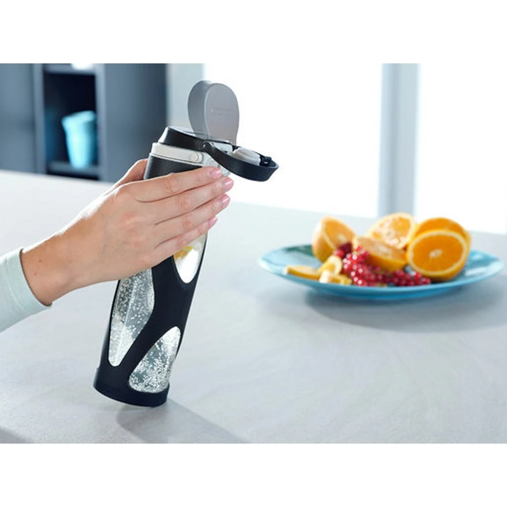 Leifheit 3254 Flip Glazen Drinkfles 600 Ml Zwart 5 Leifheit 3254 Flip Glazen Drinkfles 600 Ml Zwart - Afbeelding 3