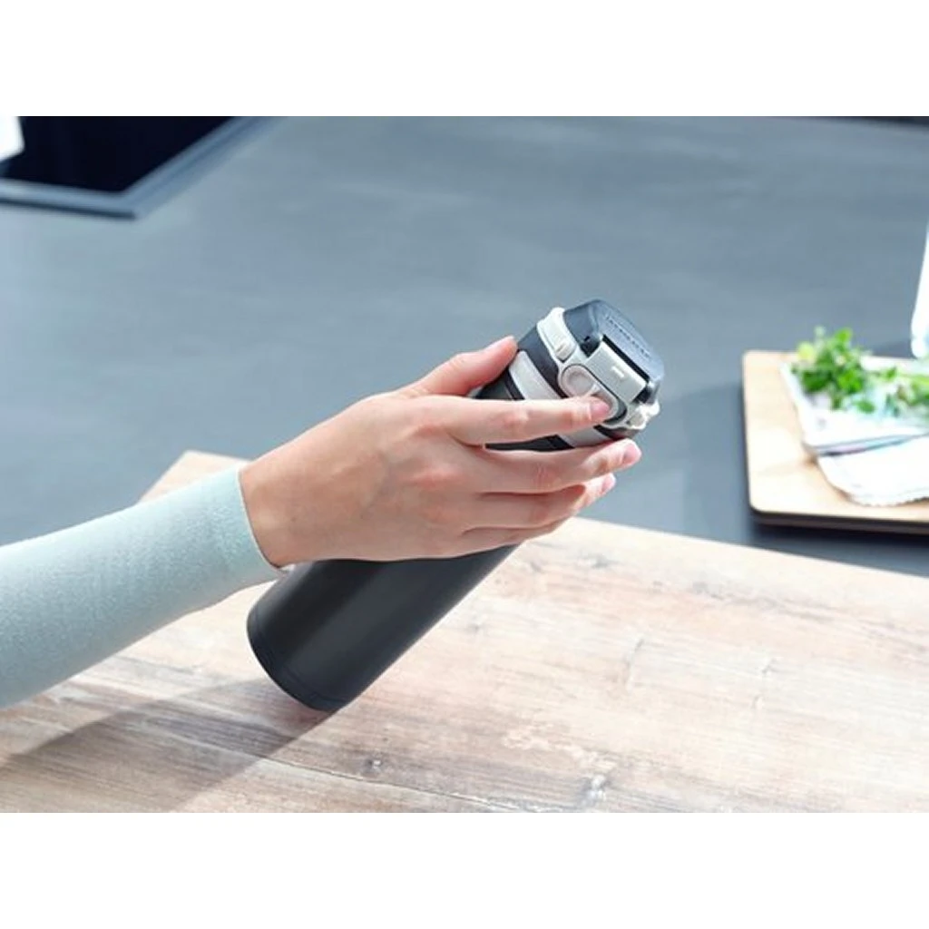 Leifheit 3271 Flip Isoleerbeker 600 Ml Zwart 7 Leifheit 3271 Flip Isoleerbeker 600 Ml Zwart - Afbeelding 5