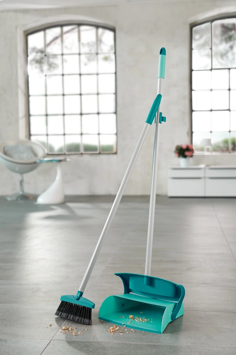 Leifheit Stoffer En Gesloten Blik Met Lange Steel (mariaset) 4 Leifheit Stoffer En Gesloten Blik Met Lange Steel (mariaset) - Afbeelding 2