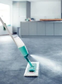 Leifheit Easy Spray XL Vloerwisser Met Sproeier - 42 Cm Wisbreedte -Leifheit Verkaufsgeschäft 876x1200