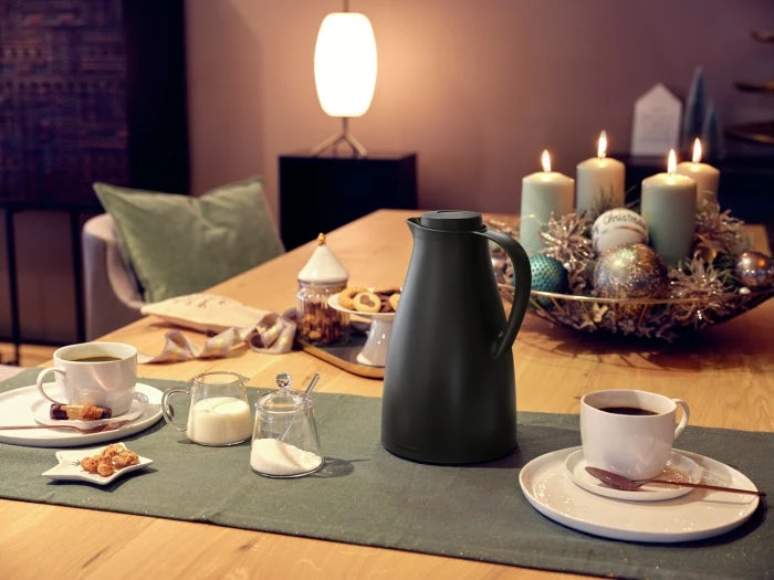 Leifheit Harmonic Isoleerkan 1,0 L Zwart 4 Leifheit Harmonic Isoleerkan 1,0 L Zwart - Afbeelding 2